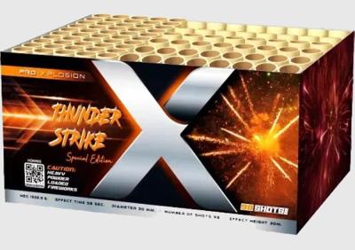 Thunder Strike ist ein 98 Schuss Verbund von Pro Xplosion