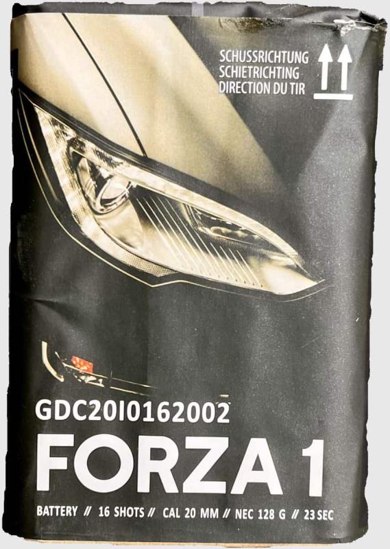 Forza 1 ist eine 16 Schuss Batterie von Pyrocentury